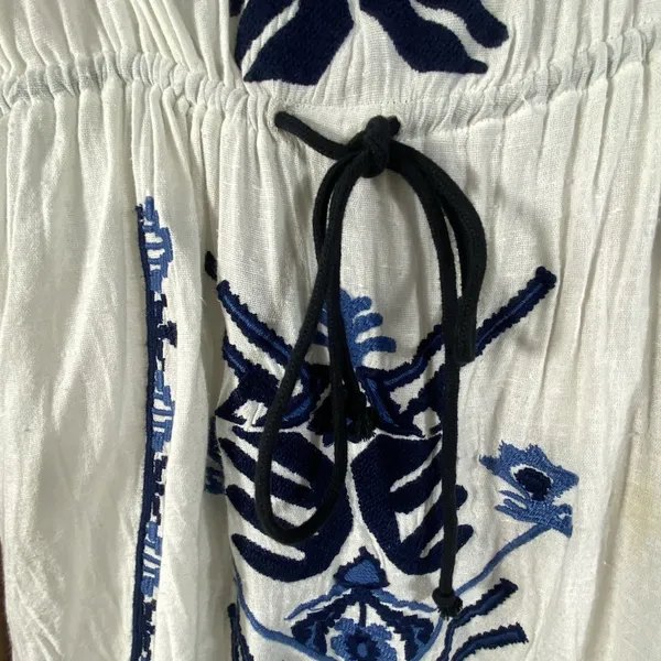 Free People Mini Dress Medium White Embroidered Blue Boho Cinch Artsy Beachy - Image 4