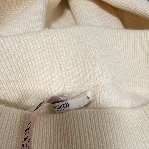 HOUSE OF CB Nereida Cream Knit High Rise Flared Pull-On Dress Pants XS - Image 6