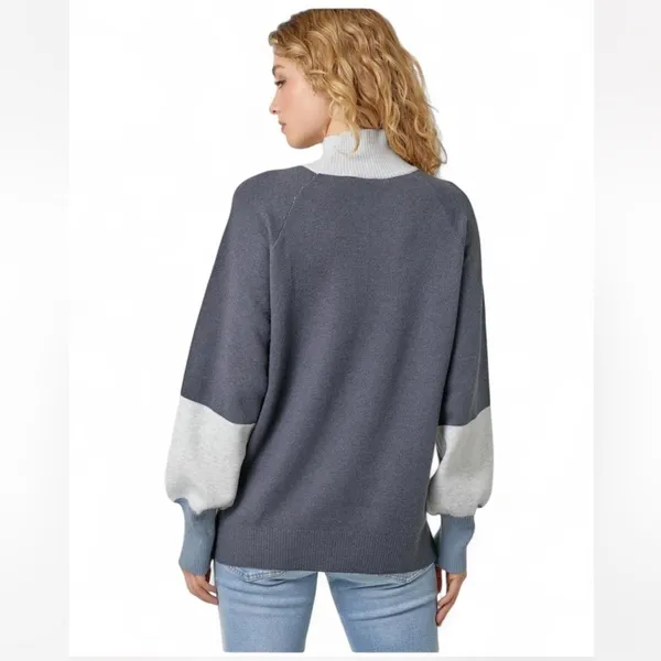 Mystree Gray and Navy Sweater - Image 4