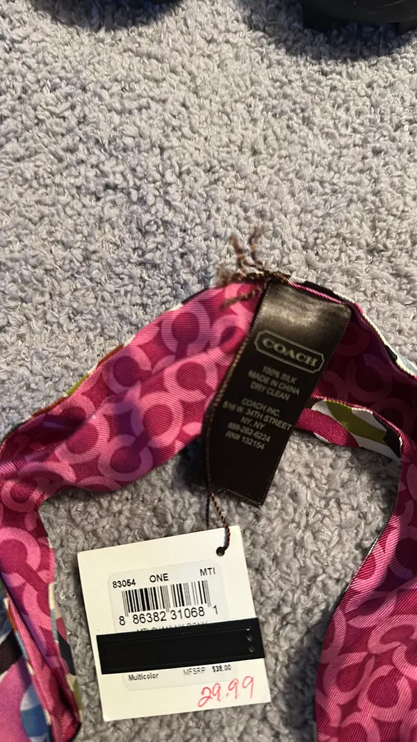 Coach Purse Scarf Signature - Image 3