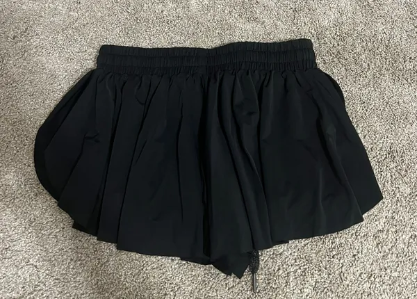Small Black Flowy Running Shorts - Image 2