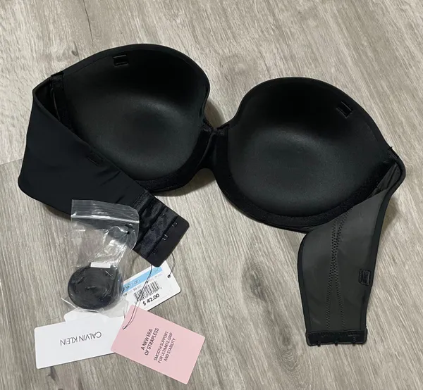 Calvin Klein Black Strapless Push Up Bras. - Image 2