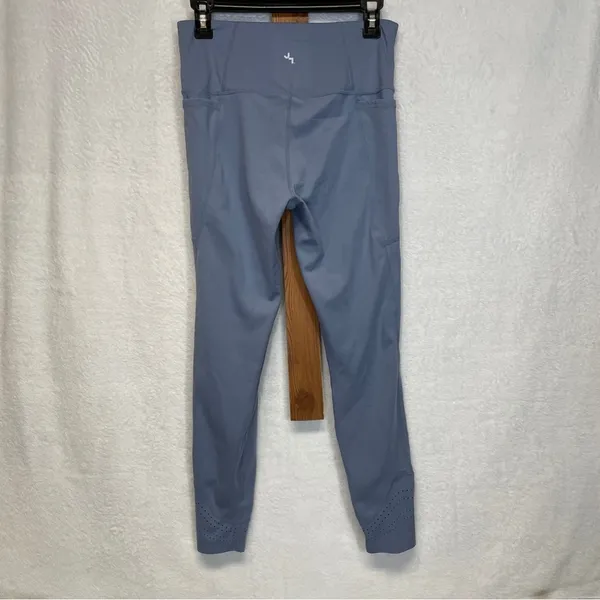 Joy Lab Light Blue High Rise‎ Perforated Cropped Leggings Size M - Image 4