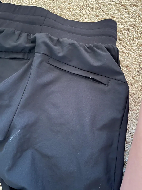 Black joggers Size XS - Image 3