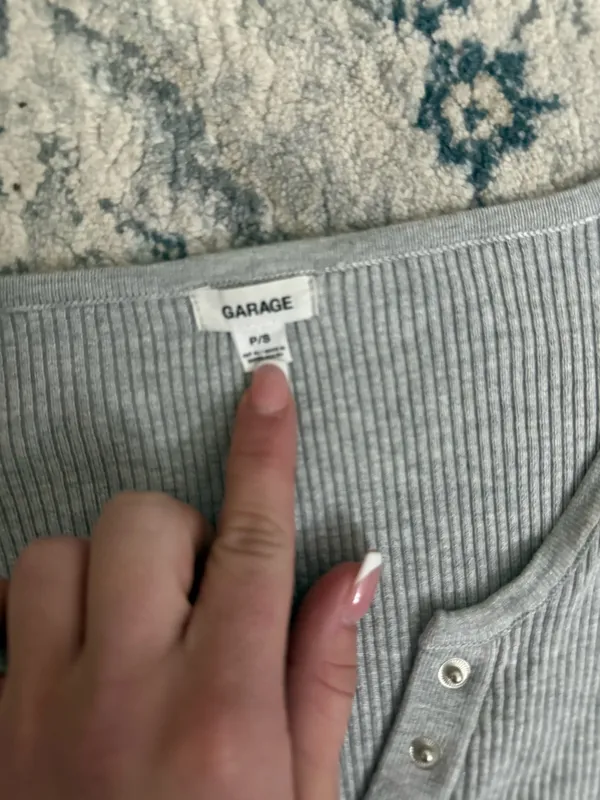 Garage Cropped Ribbed Long Sleeve - Image 3