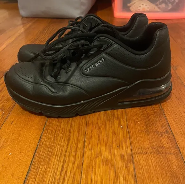 Skechers Sneakers - Image 2
