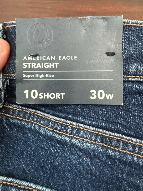 NWT American Eagle Stretch Super High-Rise Straight Jeans Size 10 Short - Image 4