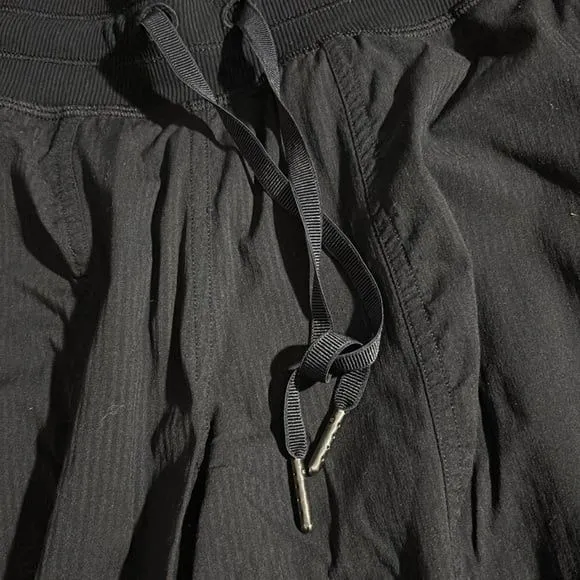 Lululemon Dance Studio Jogger *28” Black Size 6 - Image 5