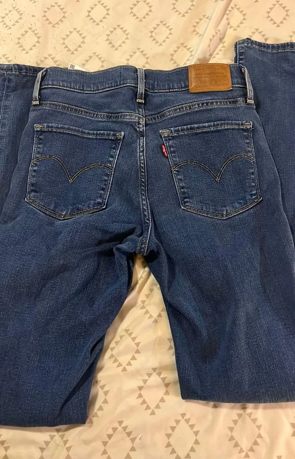 Levi’s Jeans - Image 2