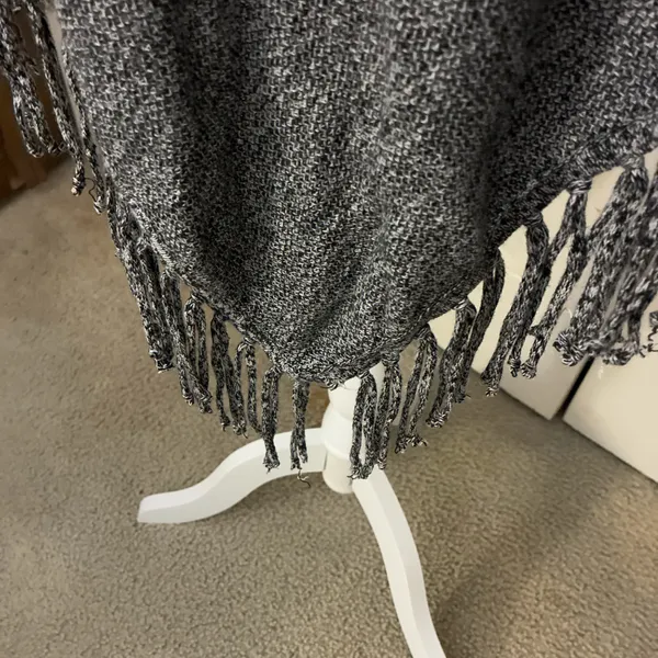 ZoZo Gray Knit Fringe Shawl Wrap for Women Solid Pattern Poncho Style - Image 6