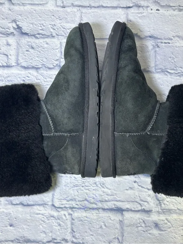 UGG Boots Womens 9.5 Classic Tall Shearling Winter Black Suede Leather Fur - Image 11