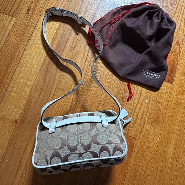 Coach Y2K Signature Patchwork Fanny Pack Belt Bag Small Tan White Canvas Leather - Image 2