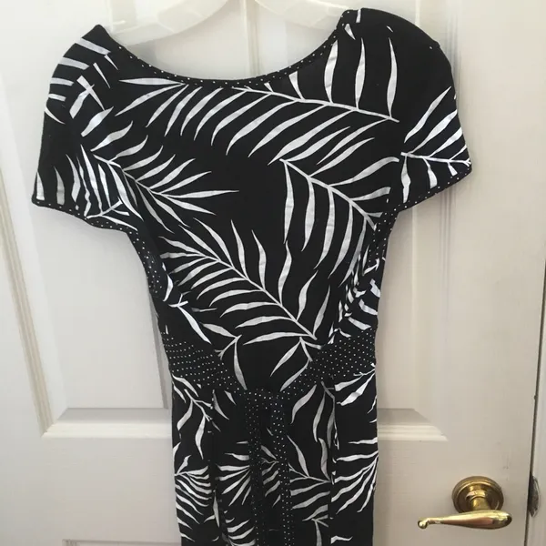FINAL MARKDOWN Ladies’ coupé Collection Top (L) Black Size L - Image 4