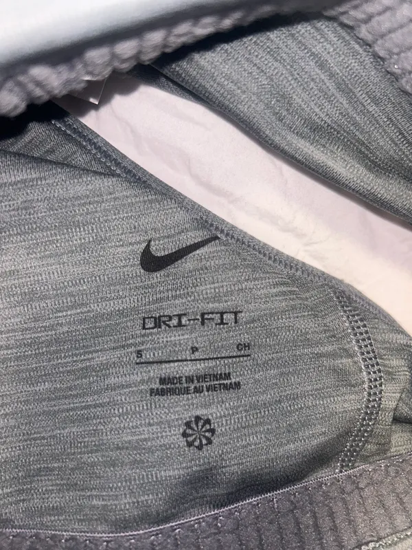 Nike Sports Bra - Image 3