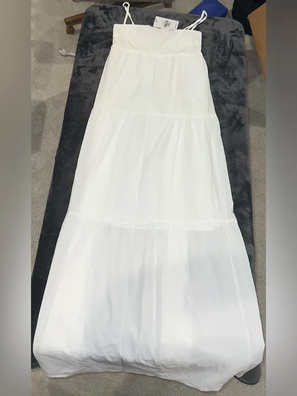 Princess Polly Warrego Maxi Dress in White Size 4 New with tag - Image 10