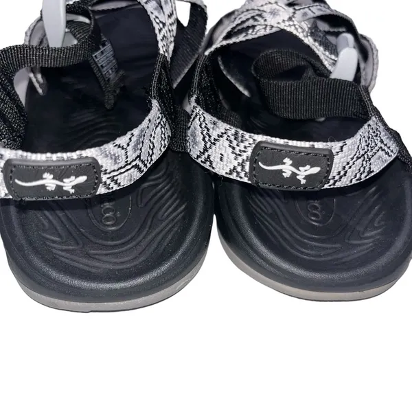 Chacos Women’s Gray & Black Classic Strappy Sandals size 10 - Image 5