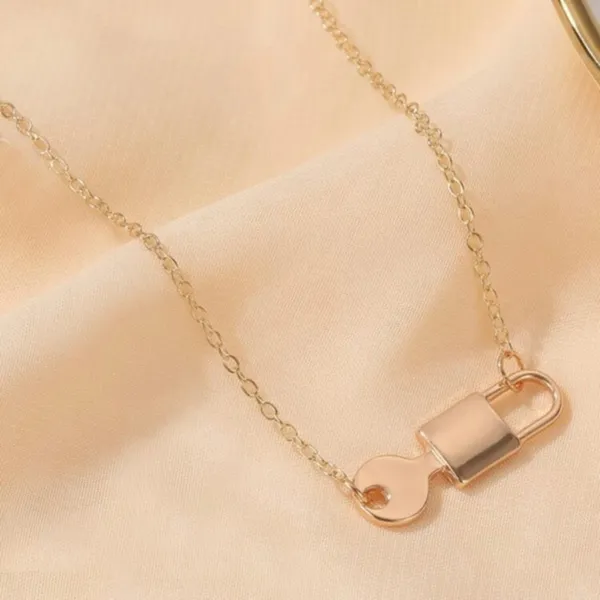 3/$30 💛 Lock and Key Necklace Gold - Image 2