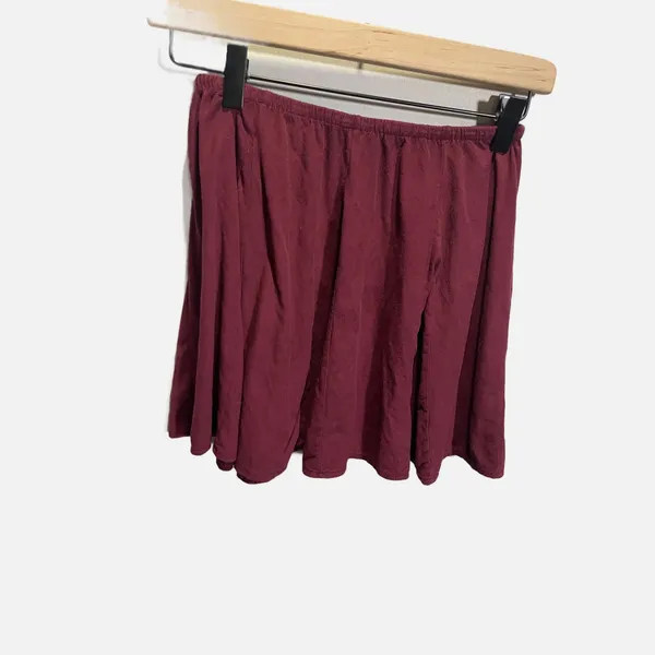 Brandy Melville Mini Skirt Womens Small Maroon Excellent Skater‎ Faux Suede - Image 2