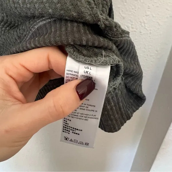 We The Free Free People Westend Thermal Waffle Top Size Large in Green - Image 9