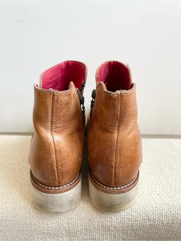 Bed Stu Lydyi Bootie Tan Size 9.5 Women Distressed Leather Lug Sole Ankle Boots - Image 2