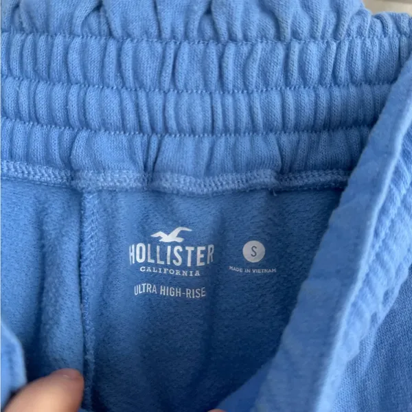 Hollister joggers - Image 2