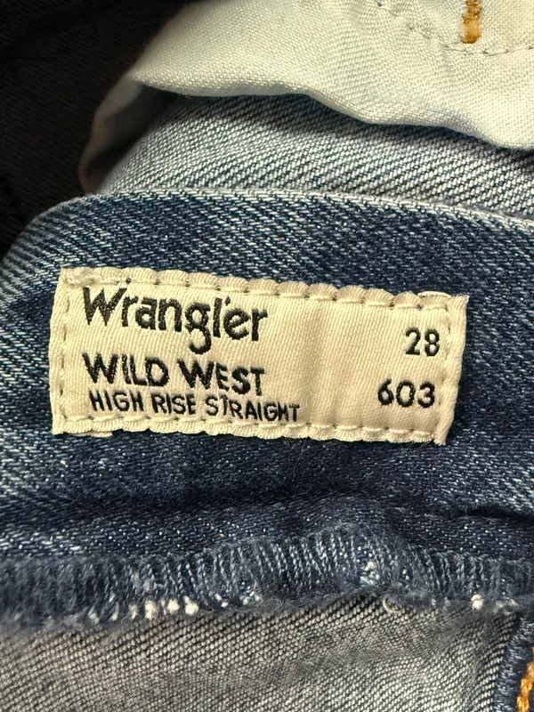 NWT Wrangler Wild West 603 High Rise Straight Jeans Women’s Size 28 Dark Wash - Image 10