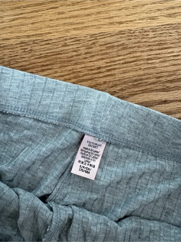 Victoria's Secret Ribbed Sleep Set in Light Gray - Image 3