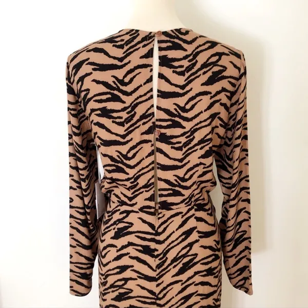Reformation Maurita Midi Dress in Rajah Animal Print Center Cut Out NWT Size 8 - Image 9