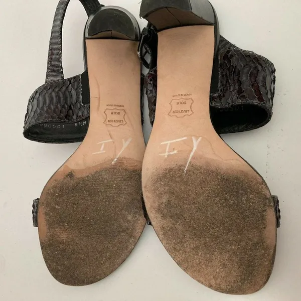 Stuart Weitzman Sz 8.5 Dark Gray‎ Snakeskin Leather Slingback Heels Python Pumps - Image 6