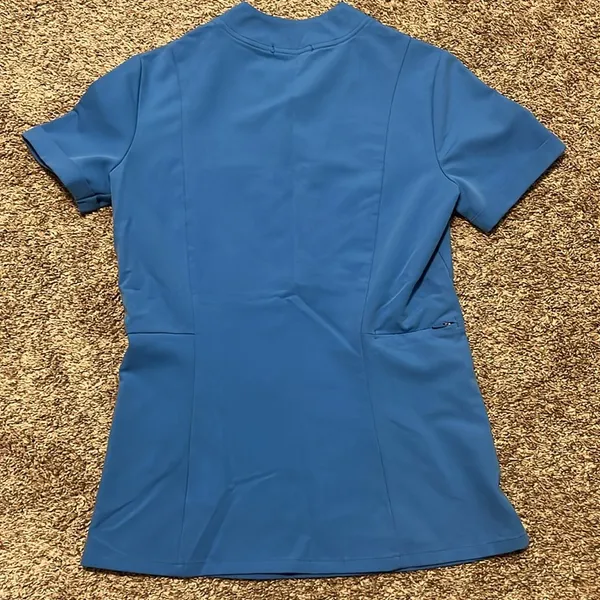 Figs Siaya Capri Blue V Neck Scrub Top‎ XXS - Image 8