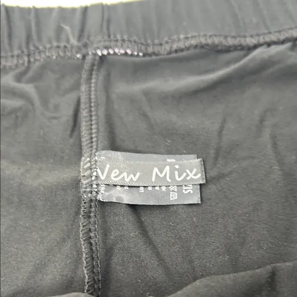 New Mix Black and White Women's Athletic Shorts - Image 6