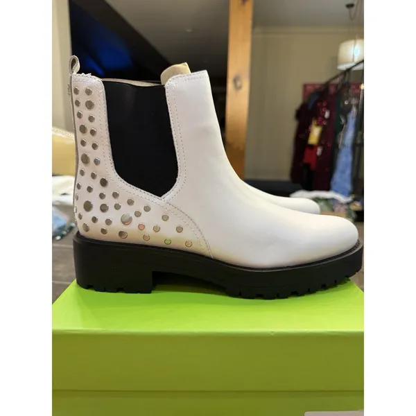 Sam Edelman Women White Leather Studded‎ Jalyn Lug Sole Chelsea Boots Size 11 - Image 2