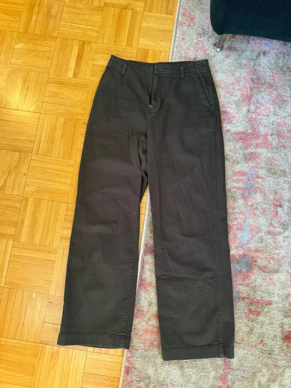 Green Gap Pants - Image 2