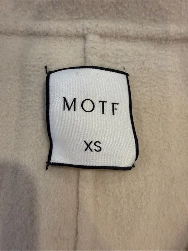 MOTF Cream Belted Trench Coat 3/4 Sleeve Size XS - C19-106 - Image 2