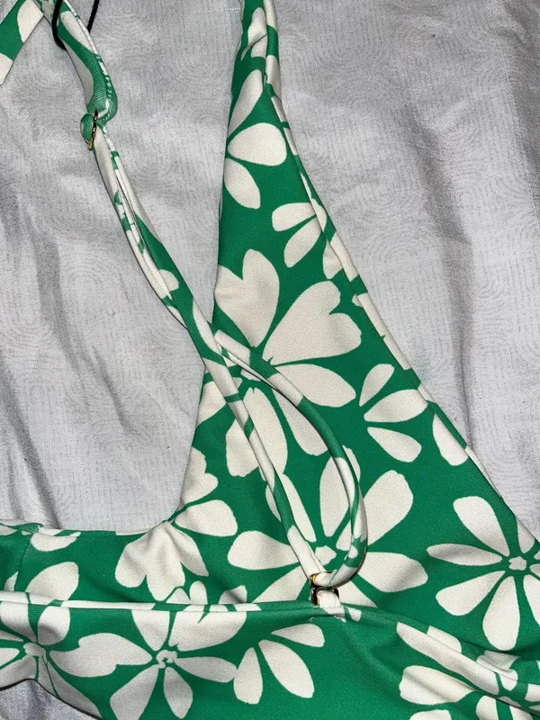 Skatie Bikini Top - Image 3