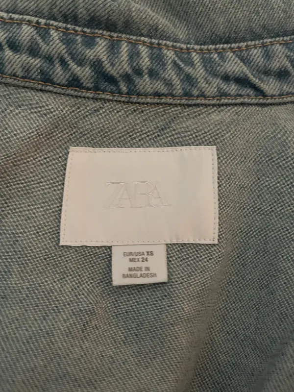 ZARA Jean Jacket Cropped Denim Distressed - Image 4