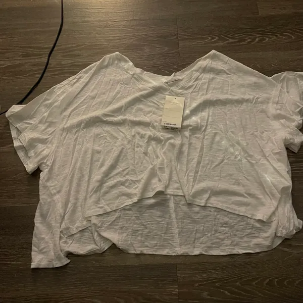 Boutique NWT Charlotte Avery White Short Sleeve Oversized Tshirt - Image 12