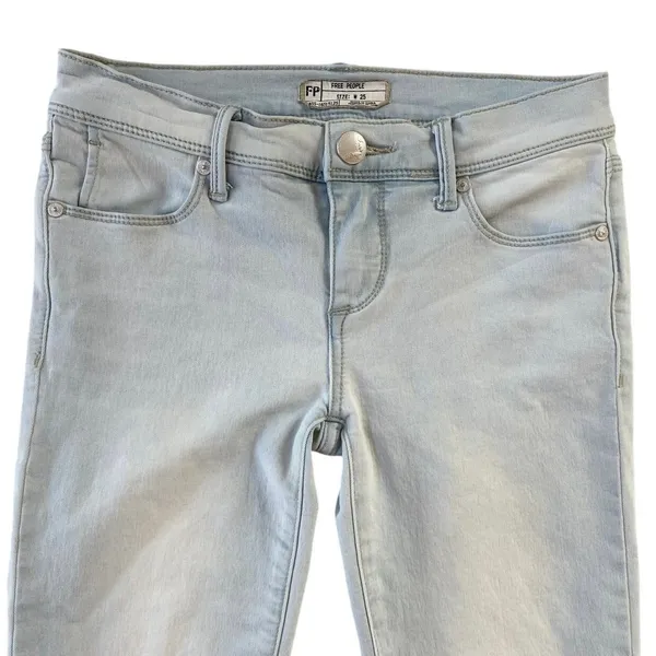 FP Movement Free People Skinny Jeans‎ Light Wash Cropped - Size 25 - Image 6