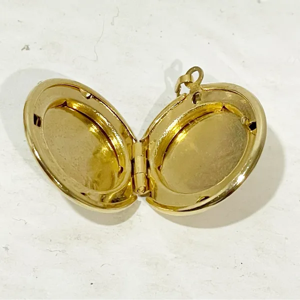 Gold Tone Virgo‎ Zodiac Locket Charm Jewelry - Image 2