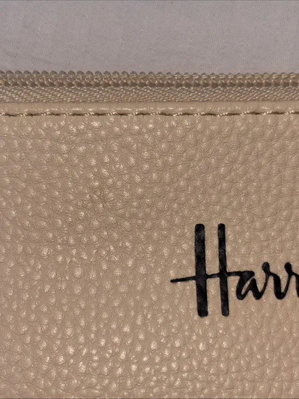Harrods Pebbled Leather Zip Pouch in Cream - Image 5