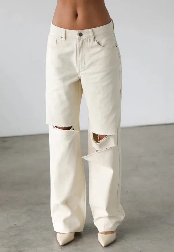 Showpo Denim Off-White Jeans Ripped - Image 3