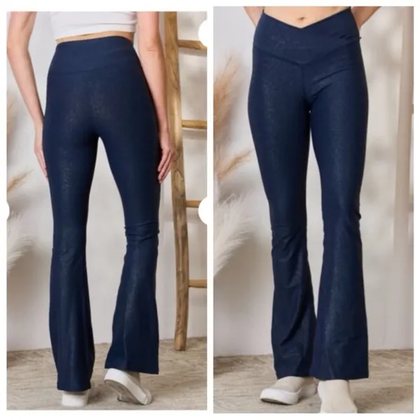 MONO B‎ black shimmer flare leggings size large - Image 2
