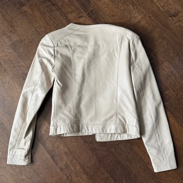 Lefties fitted tan leather jacket from Barcelona size small - Image 7