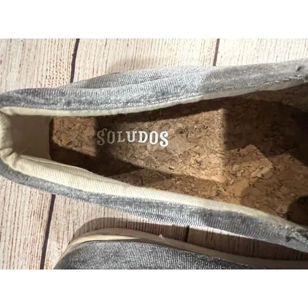Soludos Women’s Velvet Pug Dog Slip-On Sneakers Flower Grey 7.5 - Image 6