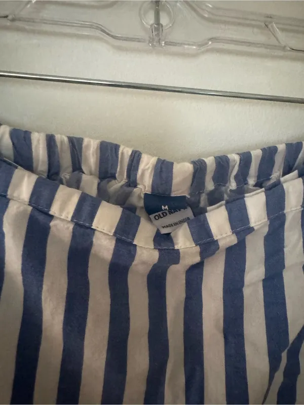 Old Navy Blue and White Striped A-Line Midi Skirt Size Medium - Image 5
