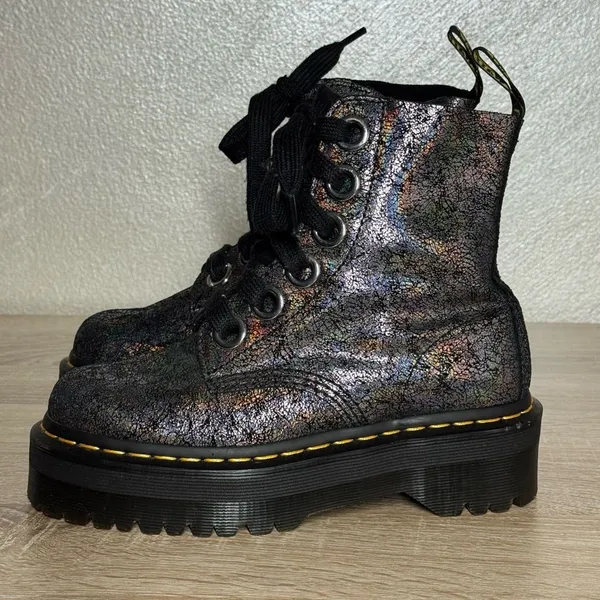 Dr. Martens Women’s Boots Molly Leather Platform - Image 4