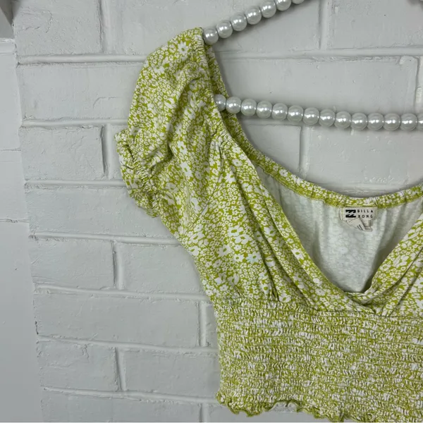 Billabong Floral Print Crop Top Size S - Image 3