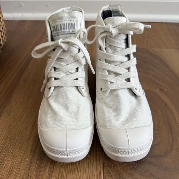 Palladium Pampa Hi Star White Chunky Lug Sole High Top Sneaker 7 - Image 5