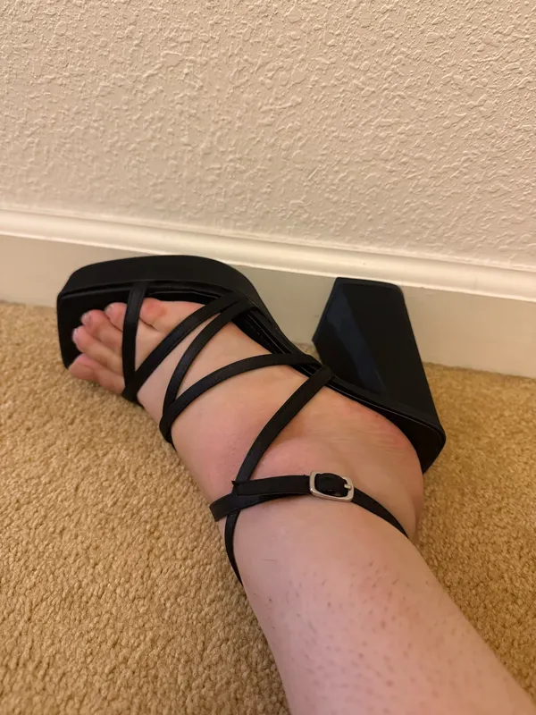 Lulus Black Strappy Heels in size 6 - Image 3