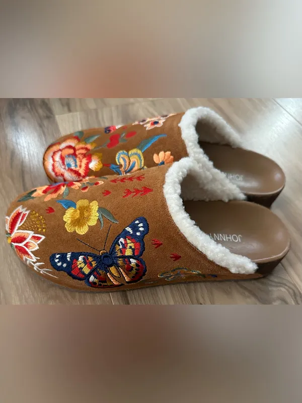 Johnny was TALINE MULE suede clog embroidered size 6 - Image 2
